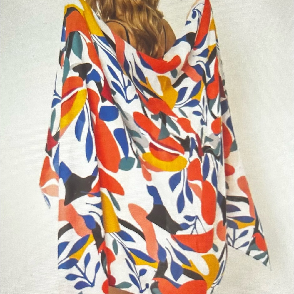 Multicolored Leaf Print Scarf/Wrap